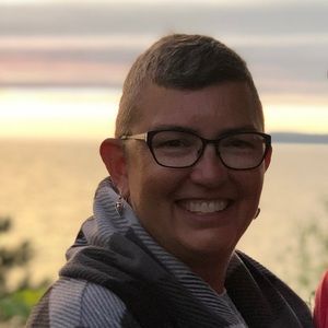 Meet your Posher, Christine